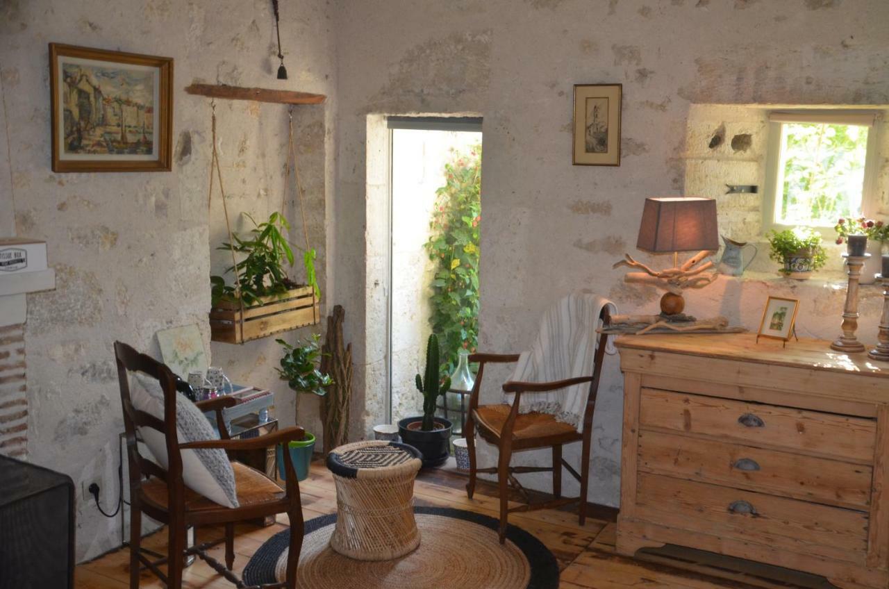 Bed & Breakfast Les 2 Brigards 3*
